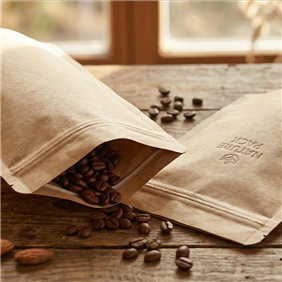 包装界的“老钱风”：为什么星巴克和无印良品都偏爱牛皮纸袋？