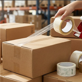 快递箱的“隐形守护者”：深入浅出读懂 BOPP 封箱胶带